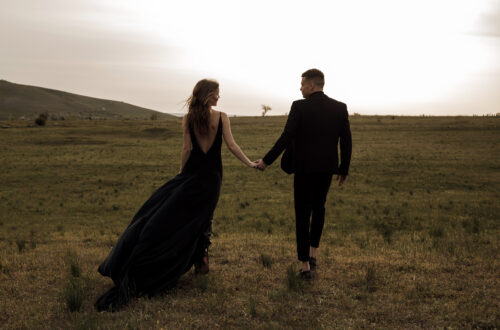 2025 black wedding dress trend